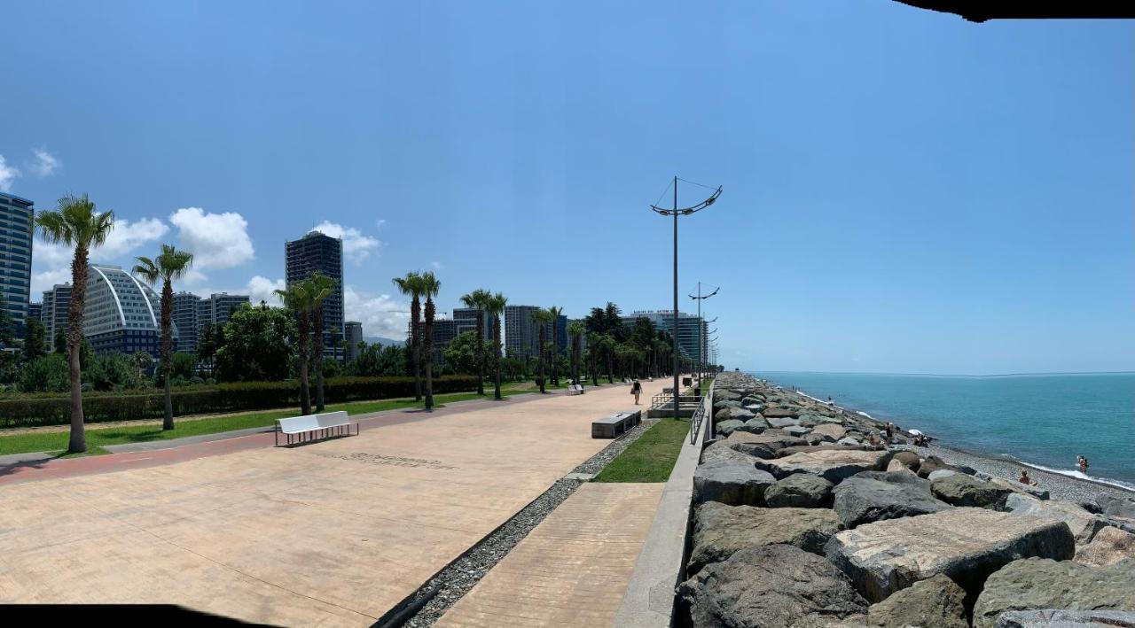 White Sails Apartment บาทูมิ ภายนอก รูปภาพ